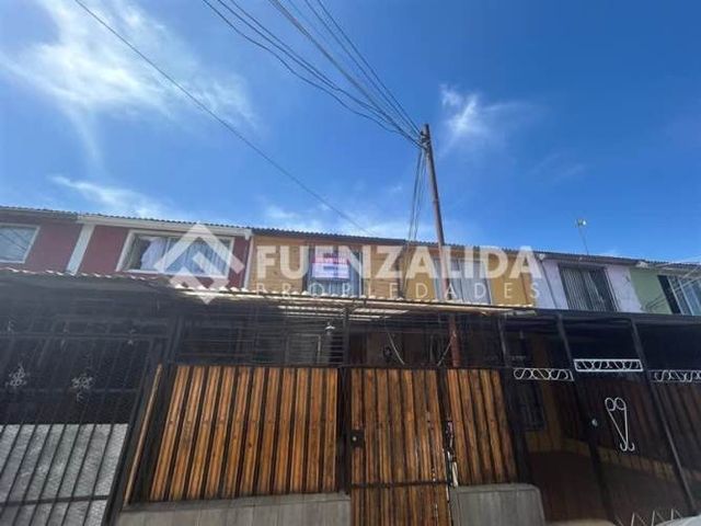 CASA ENTRE RUBI Y DON JUAN JOSE