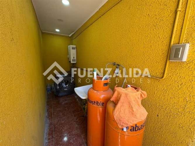 CASA Eyzaguirre/ Estación los Álamos/ Sargento Menadier