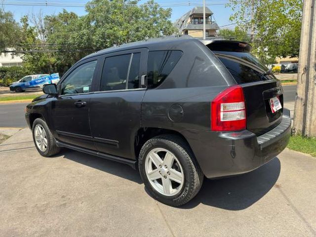JEEP COMPASS SPORT 2.4 AUTOMATICA SOLO 112.000 KM VER EN LAS CONDES