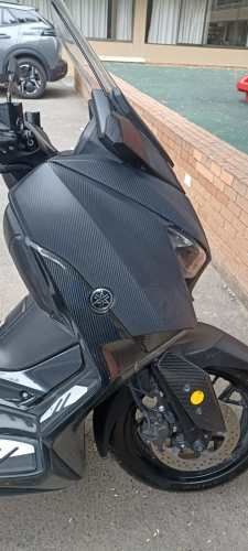 YAMAHA XMAX 300