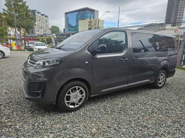  Citroën SpaceTourer – Diésel / Mecánica / 8 Pasajeros