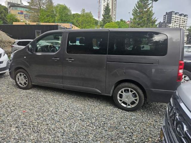  Citroën SpaceTourer – Diésel / Mecánica / 8 Pasajeros