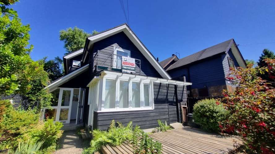 Cómoda casa sector Isla Teja