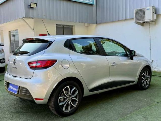 RENAULT CLIO HB EXPRESSION 1.2 - 2021 | 3482