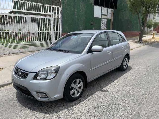 Kia Rio 5 2011