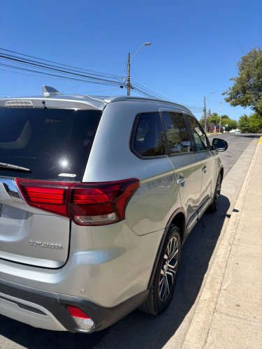 Mitsubishi outlander 2018