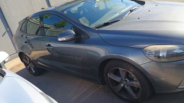 Volvo V40 T4 Comfort