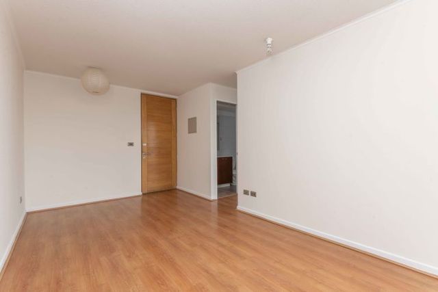 Nataniel Cox 223 [170-3]