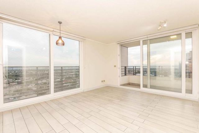 Av. Vicuña Mackenna  (2 Est /2 Bod) [680-6]