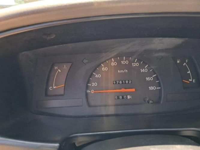 Camioneta Chevrolet Luv Millenium 2.2 año 2002