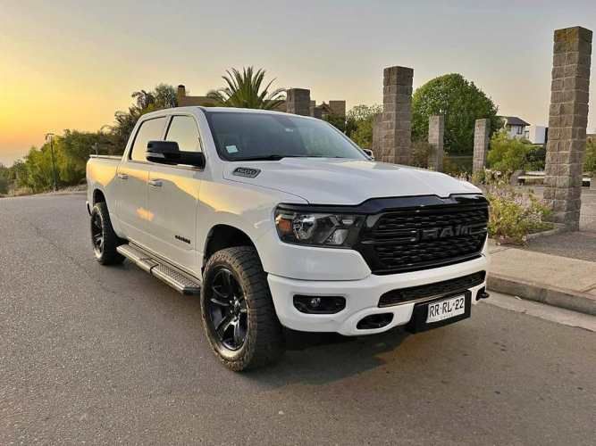Ram 1500 2022 • Gas + Bencina • Facturable • Menor Consumo