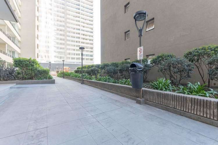 Av. Américo Vespucio (1 Est /1 Bod)