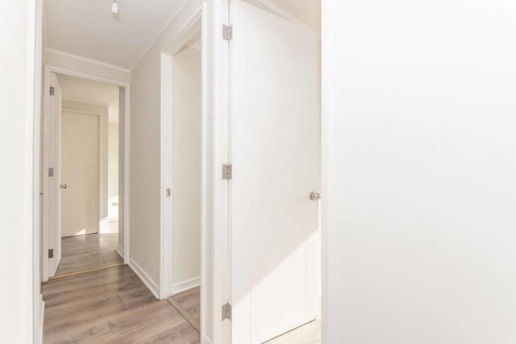 Av. Américo Vespucio (1 Est /1 Bod)