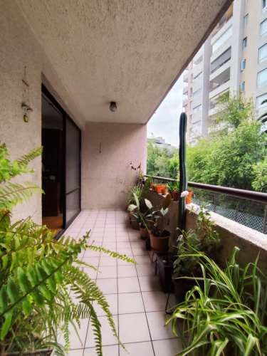 Amplio Depto en Ñuñoa 3D+2B