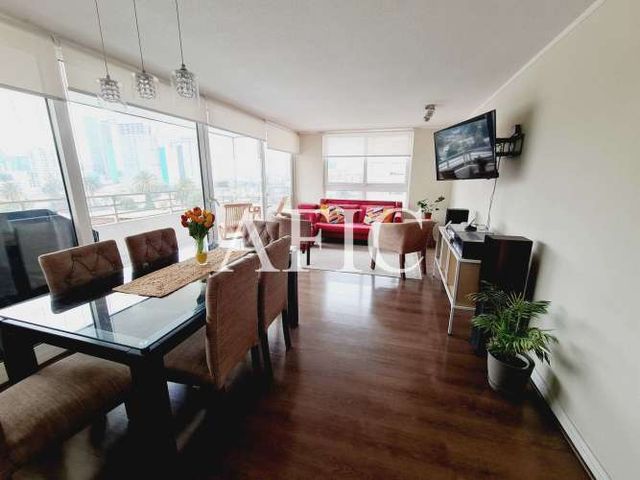 Venta Gran Departamento En Plaza Egaña  (135012)