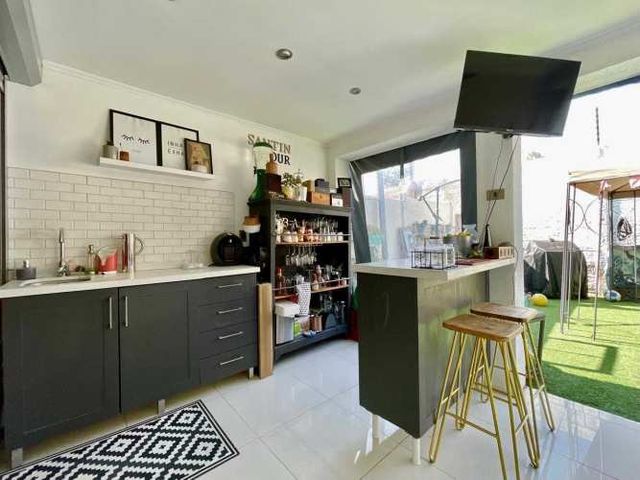 EN CONDOMINIO / NO PERIMETRAL (135016)