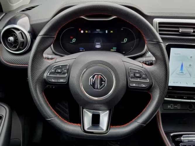 Mg Zs Ev Dlx At Electrico 2023