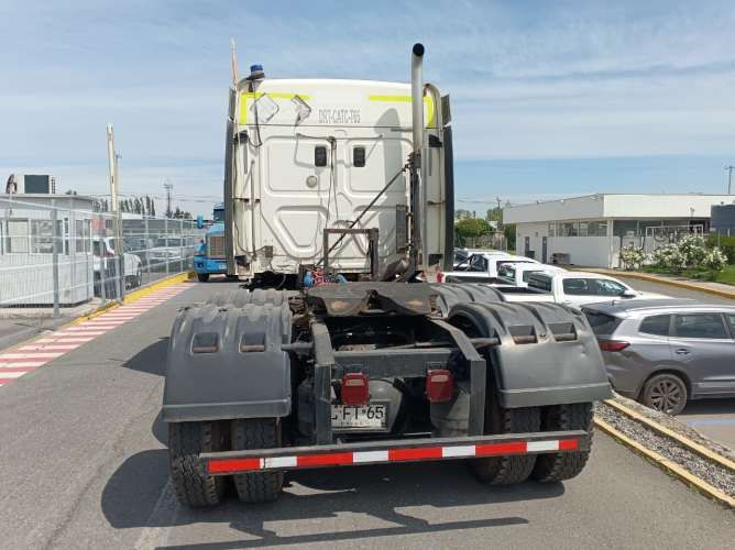 Freightliner CASCADIA