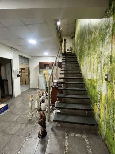 SE VENDE LOCAL DE 948,29M2 - COMERCIAL - SANTIAGO