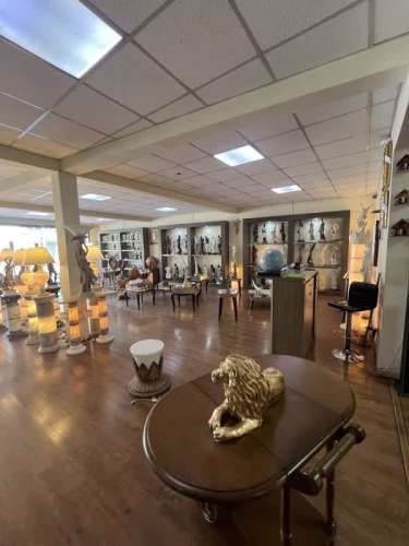 SE VENDE LOCAL DE 948,29M2 - COMERCIAL - SANTIAGO