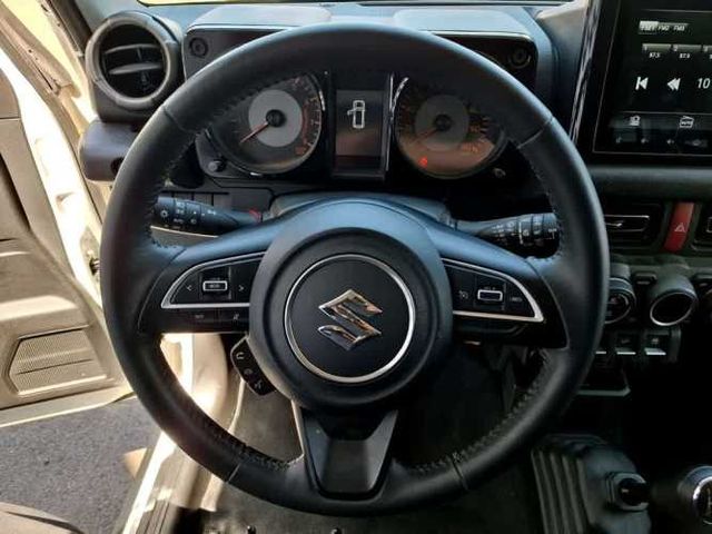 SUZUKI JIMNY 2024