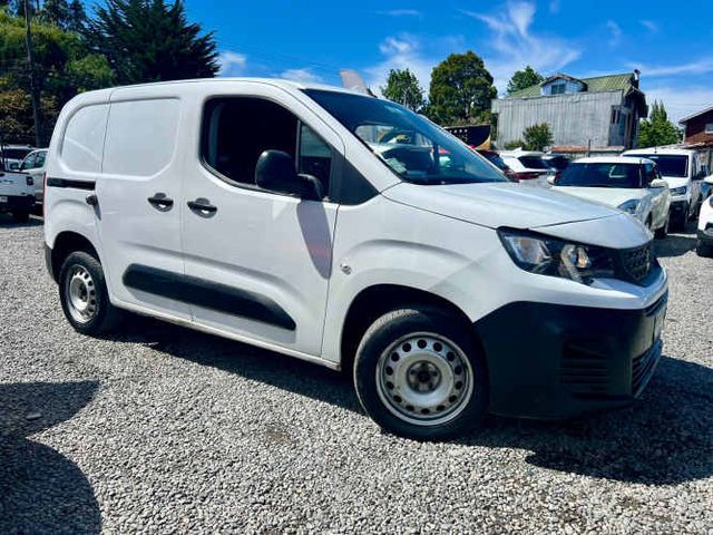 PEUGEOT PARTNER 2021