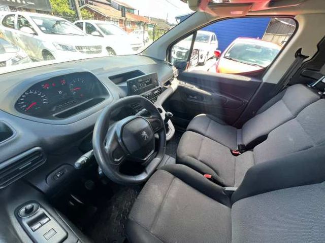 PEUGEOT PARTNER 2021