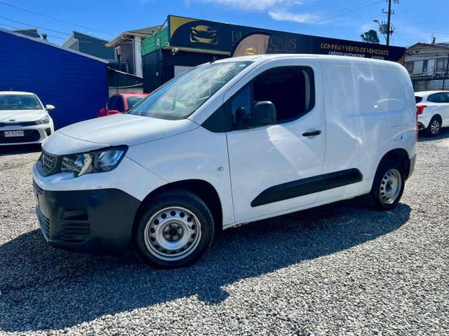 PEUGEOT PARTNER 2021