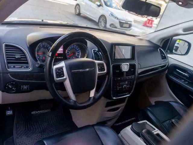 Chrysler Grand Town Country Limited 3.6 2016