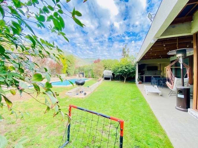 CONECTIVIDAD A SANTIAGO AUTOPISTA NOR-ORIENTE, A LA DEHESA POR PIE ANDINO