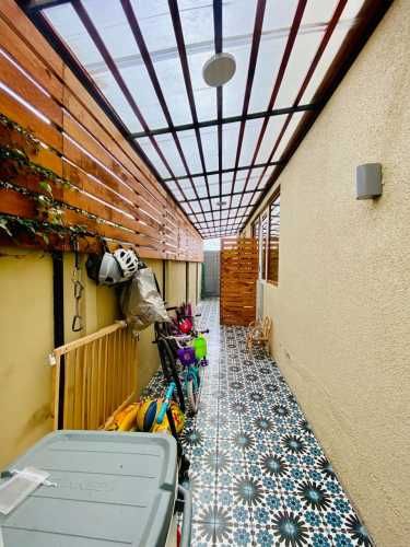 CONECTIVIDAD A SANTIAGO AUTOPISTA NOR-ORIENTE, A LA DEHESA POR PIE ANDINO