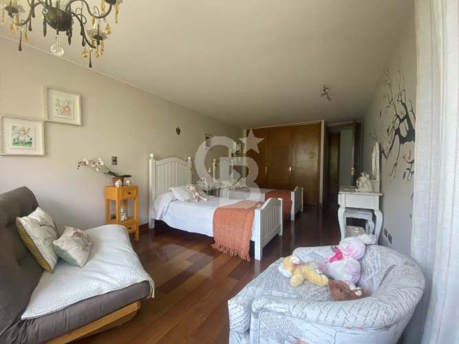 Espectacular dpto con vista despejada Colegio San Benito