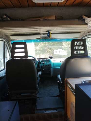 SE VENDE FURGON CAMPERIZADO PEUGEOT BOXER 2001