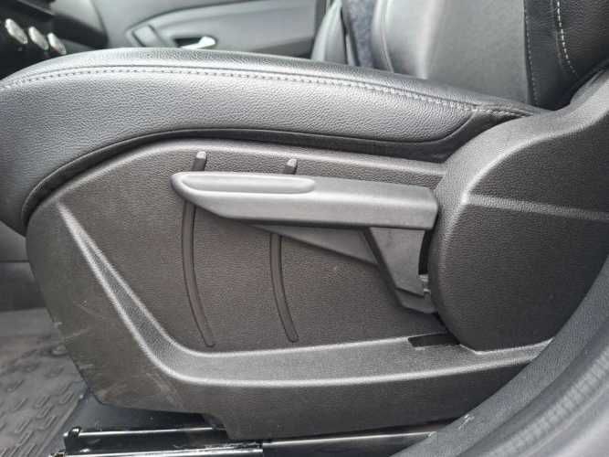 RENAULT EXPRESS 2023