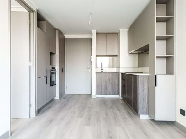 Colón 6435 [2805-1]