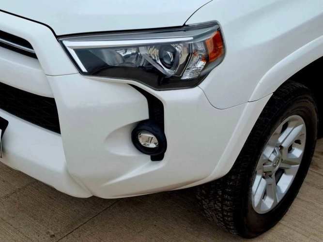 TOYOTA 4RUNNER  2021