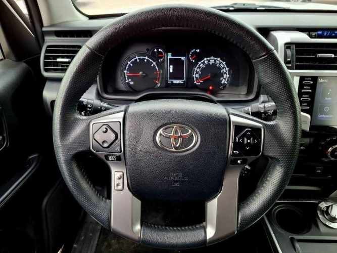 TOYOTA 4RUNNER  2021