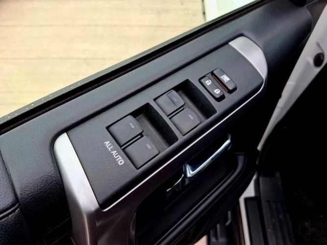 TOYOTA 4RUNNER  2021