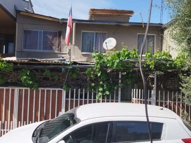 SE VENDE PROPIEDAD UBICADA PASAJE MANUEL HUICHIPOCCO LAMPA