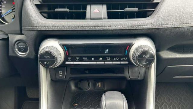 Toyota RAV4 Hybrid Hybrid CVT 2.5 4X2 AUT (2024)