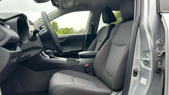 Toyota RAV4 Hybrid Hybrid CVT 2.5 4X2 AUT (2024)