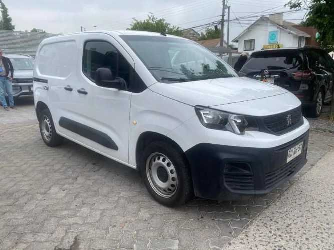 PEUGEOT PARTNER 2022