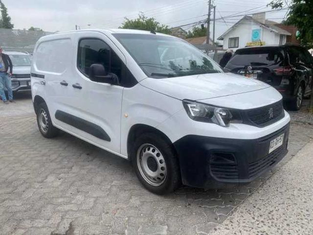 PEUGEOT PARTNER 2022