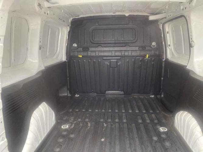 PEUGEOT PARTNER 2022