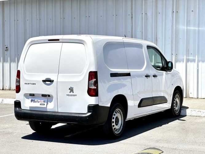 PEUGEOT PARTNER 2023