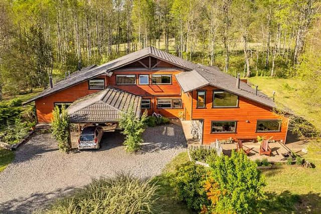 VENDO ESPECTACULAR PROPIEDAD IDEAL INVERSIÓN,  PUCON