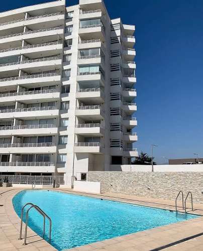 AMOBLADO AÑO CORRIDO EN AV DEL MAR LA SERENA