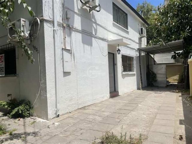 OFICINA Metro Manuel Montt