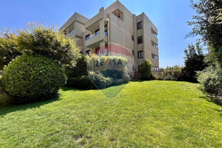 Depto. 2d+2b con jardín san carlos de apoquindo