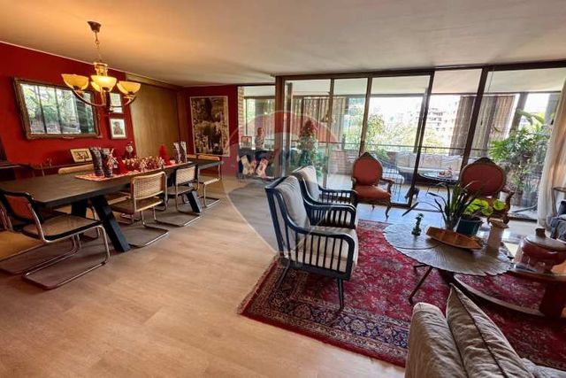 Amplio y luminoso departamento